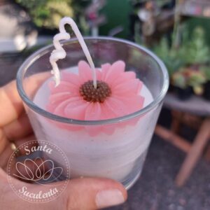 VELA DECORATIVA AROMÁTICA MODELO MARGARIDA 8×9 cm